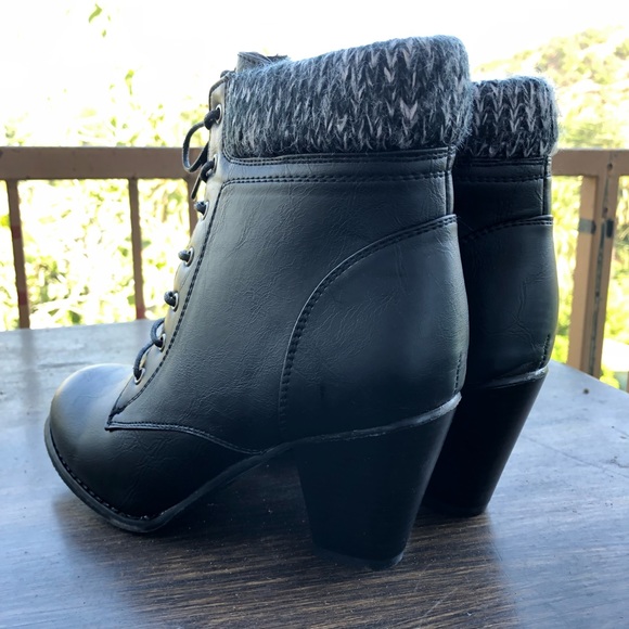 Black Lace Up Combat Bootie Chunky Heel Knit Ankle - Picture 3 of 6